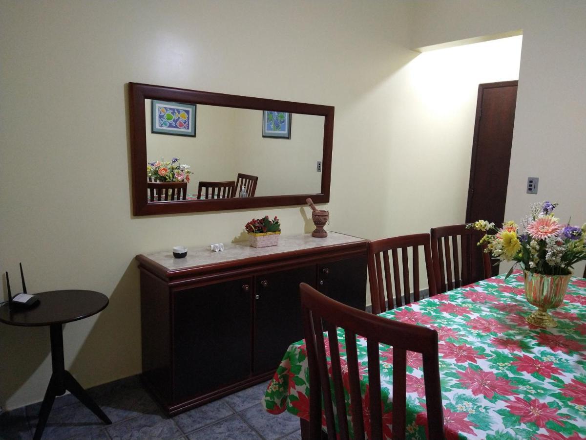 Ubatuba - Praia Grande - 2 Quadras Da Praia 외부 사진